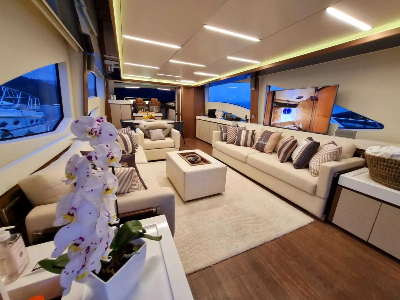 Intermarine 80