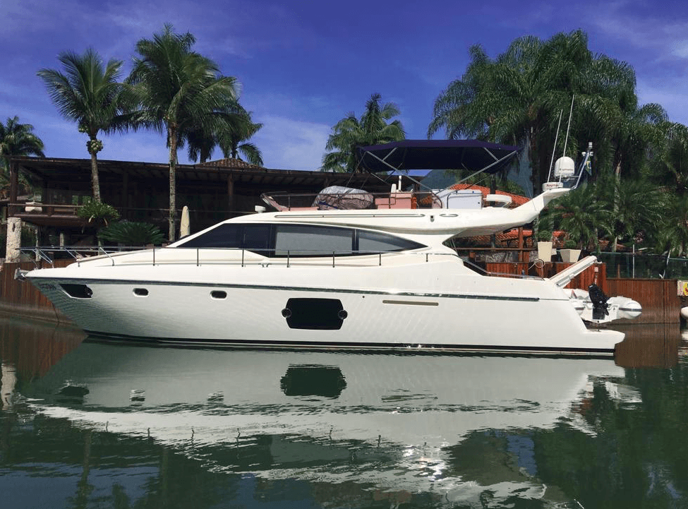 Ferretti 530